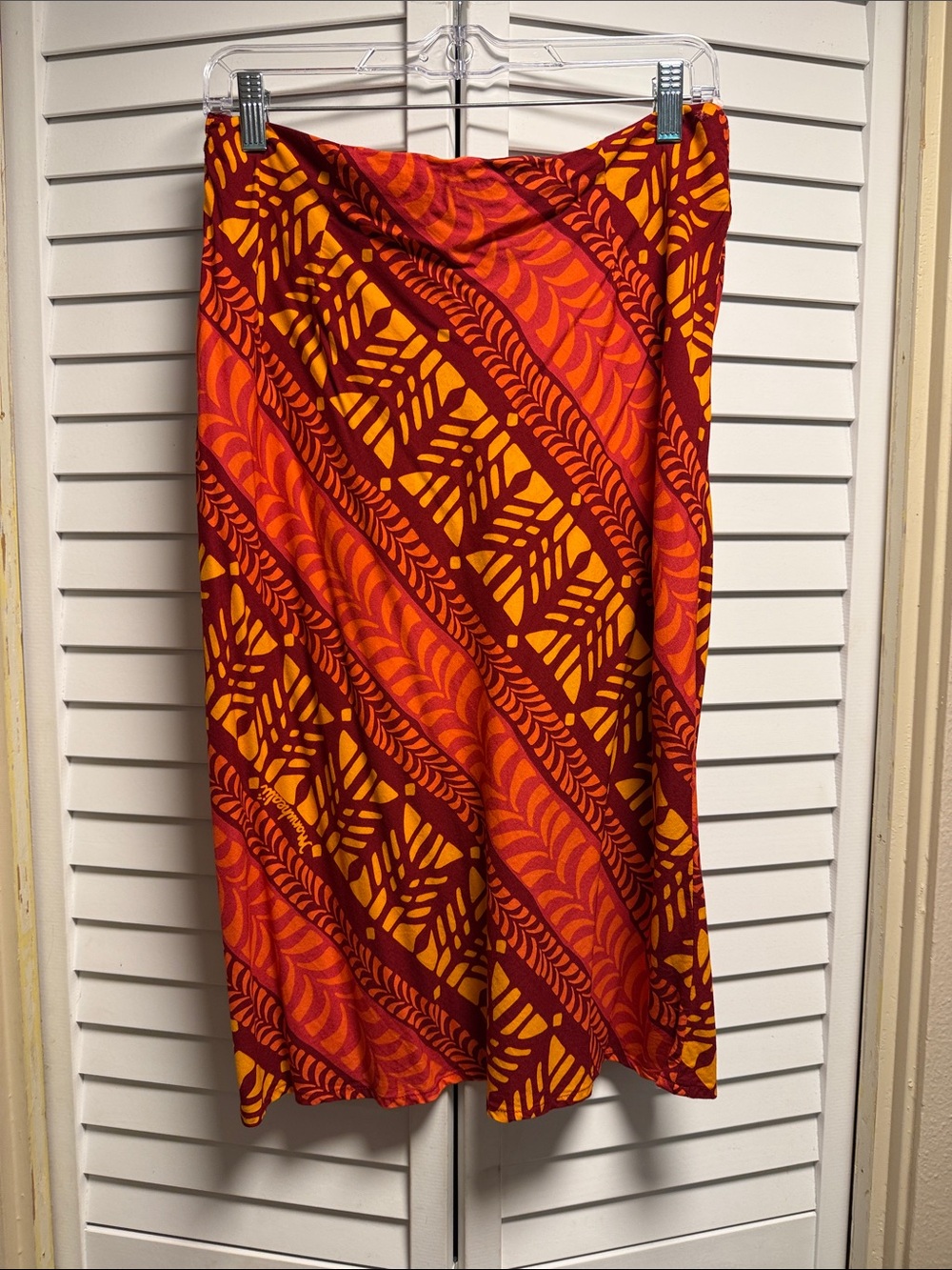 Manuhealii Red & Orange Tropical Skirt. Pls see pic/description.